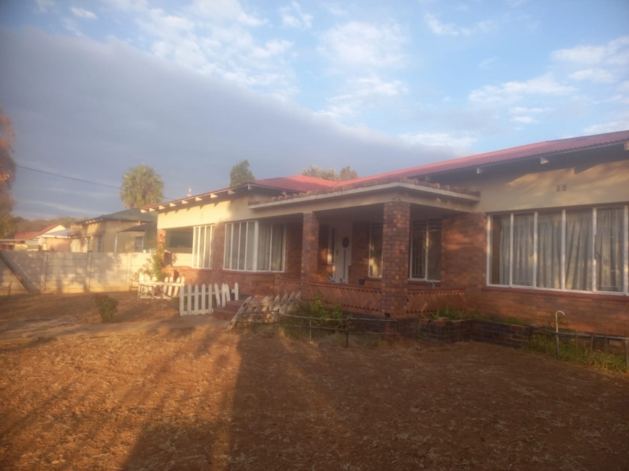 4 Bedroom Property for Sale in Freemanville North West